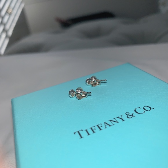 Tiffany & Co. Round Diamond Earrings - Picture 4 of 10